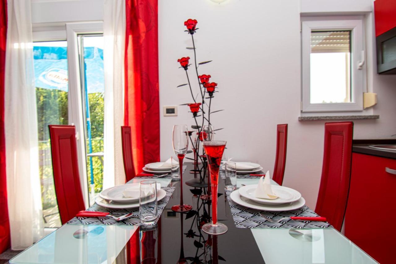 Apartments With Pool In Pula,Croatia Luaran gambar